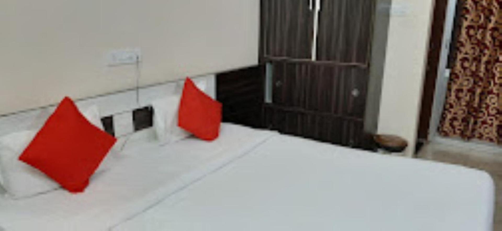 Hotel New Jasmine,كوتاك المظهر الخارجي الصورة